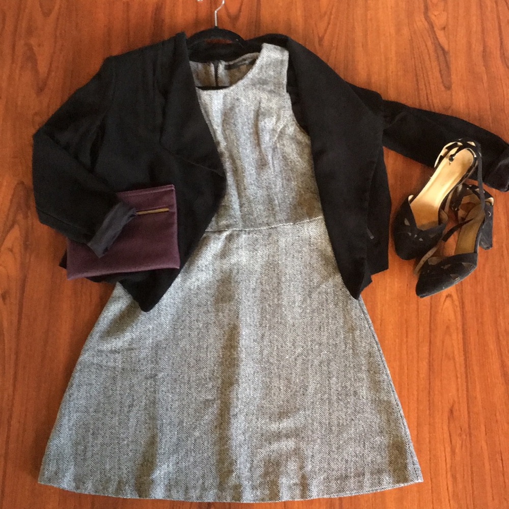 Black, white and gold knee length dress